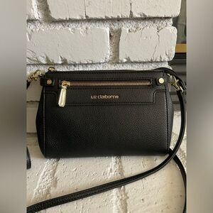 Liz Claiborne Black Handbag with removable shoulder strap